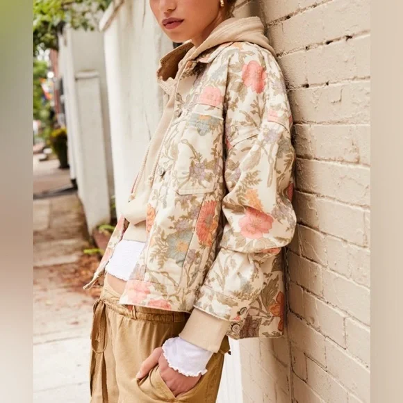 Free People Opal Swing Printed Denim Jacket 💫 - Picture 1 of 9